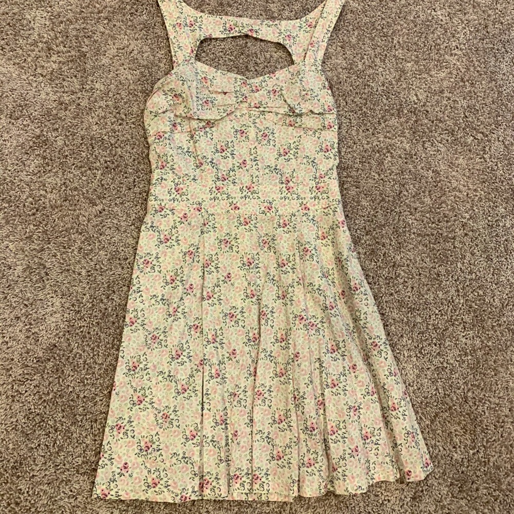 Backless, cotton, floral dress.